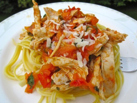 Spaghetti Cu Pollo