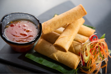 Vegetable Spring Rolls Zhà Sù Chūn Juǎn