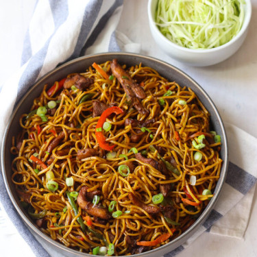 Chowmein De Pui