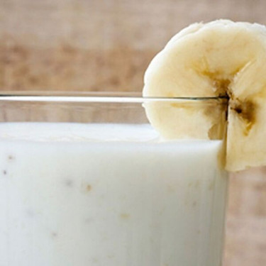 Smoothie Cu Banane Tropicale