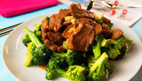 Mom’s Beef And Broccoli