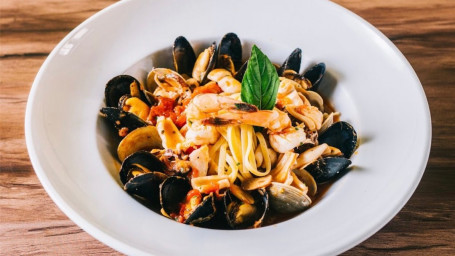 Zuppa De Pesce Pasta