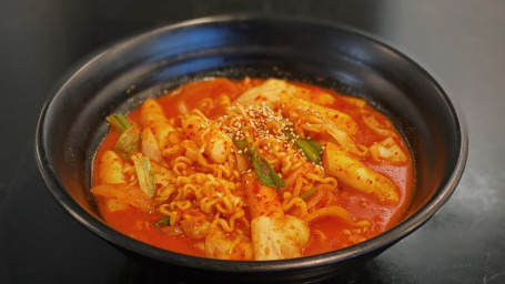 Ramen Dukbokki