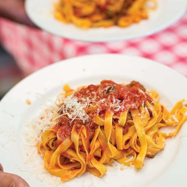 Tagliatelle Cu Ragù