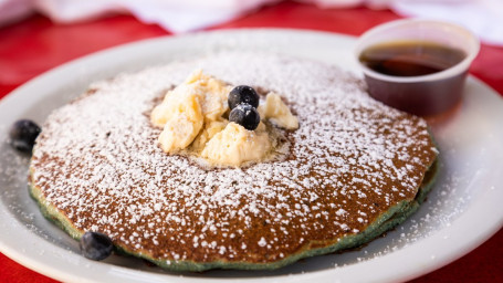 Cornmeal Buttermilk Pancakes