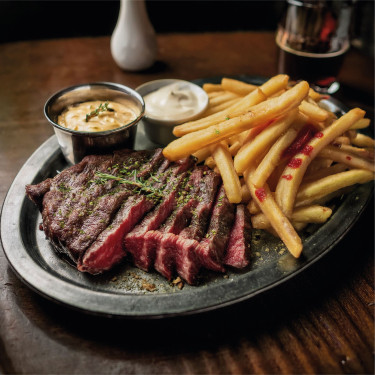 300G Usa Angus Skirt Steak Frites 300Kè Ān Gé Sī Xī Yǒu Bù Wèi Wài Qún Niú Bā Pèi Bā Mǎ Chén Zhī Shì Chāo Cuì Shǔ Tiáo