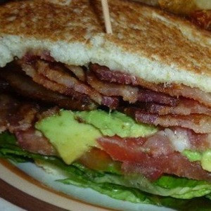 Sandwich Blt Cu Avocado