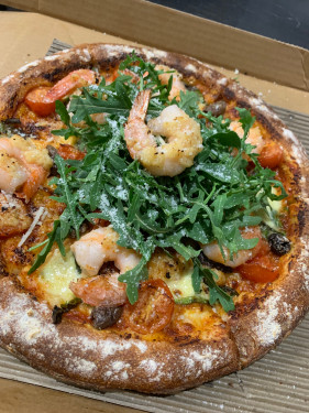 Pizza Gamberi (Pizza With Prawns) Italian Pizza