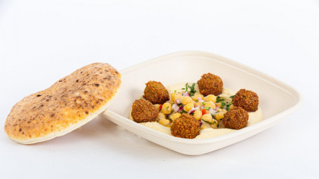 Hummus With Falafel Balls