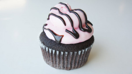 Chocolate Strawberry Cupcake