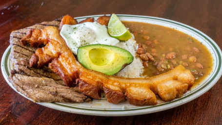 67. Bandeja Paisa