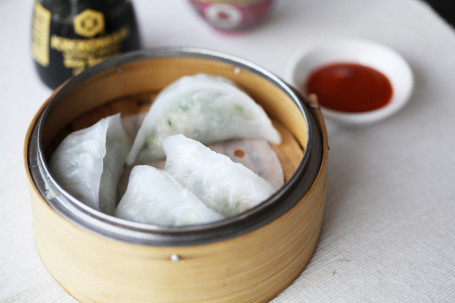 Steamed Leek And Prawn Dumplings