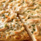 Milano's Alfredo Pizza Chicken Large 16