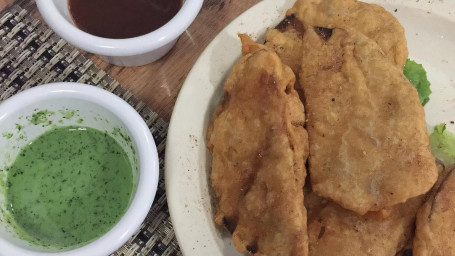 9. Eggplant Pakora