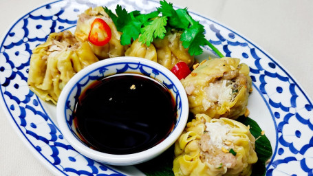 4. Steam Shrimp Dumplings