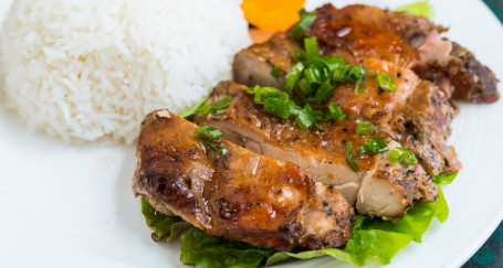 #30. Ga Ngu Vi Huong (Five Spices Roast Chicken Over Rice)